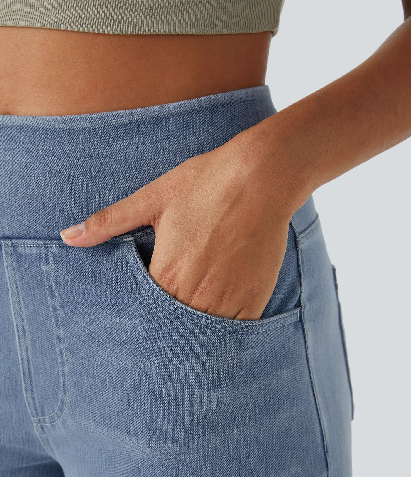 Flex™ Jeans décontracté en maille stretch délavée avec taille haute, plusieurs poches et jambes larges